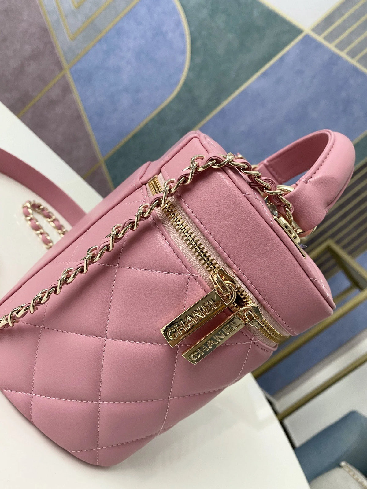 Pink Vanity Case Handbag U5574