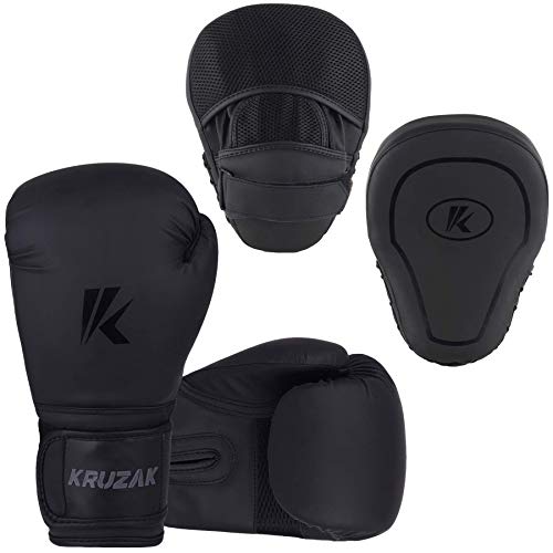 Matte Black Boxing Gloves and Pads I678007