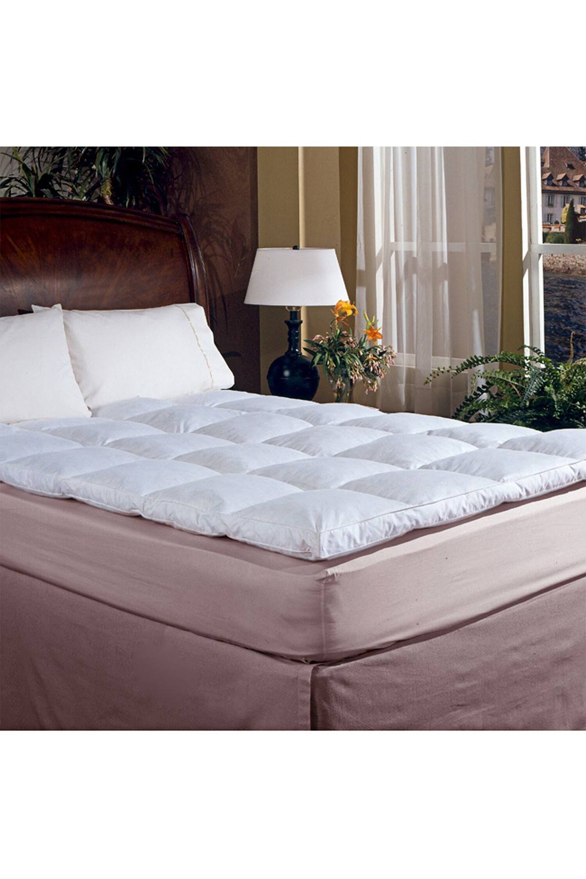 White California King Featherbed Z450