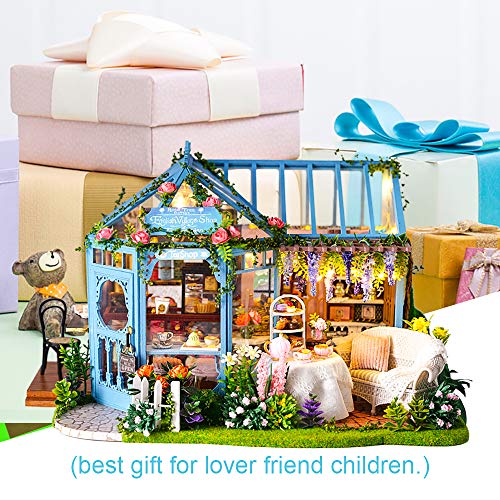 1:24 Scale DIY Dollhouse Kit with Furniture U731014