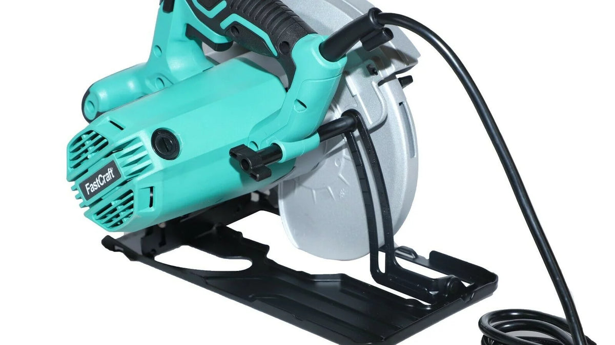 21A Circular Saw with 3pc 7-1/4" Blades Q59762