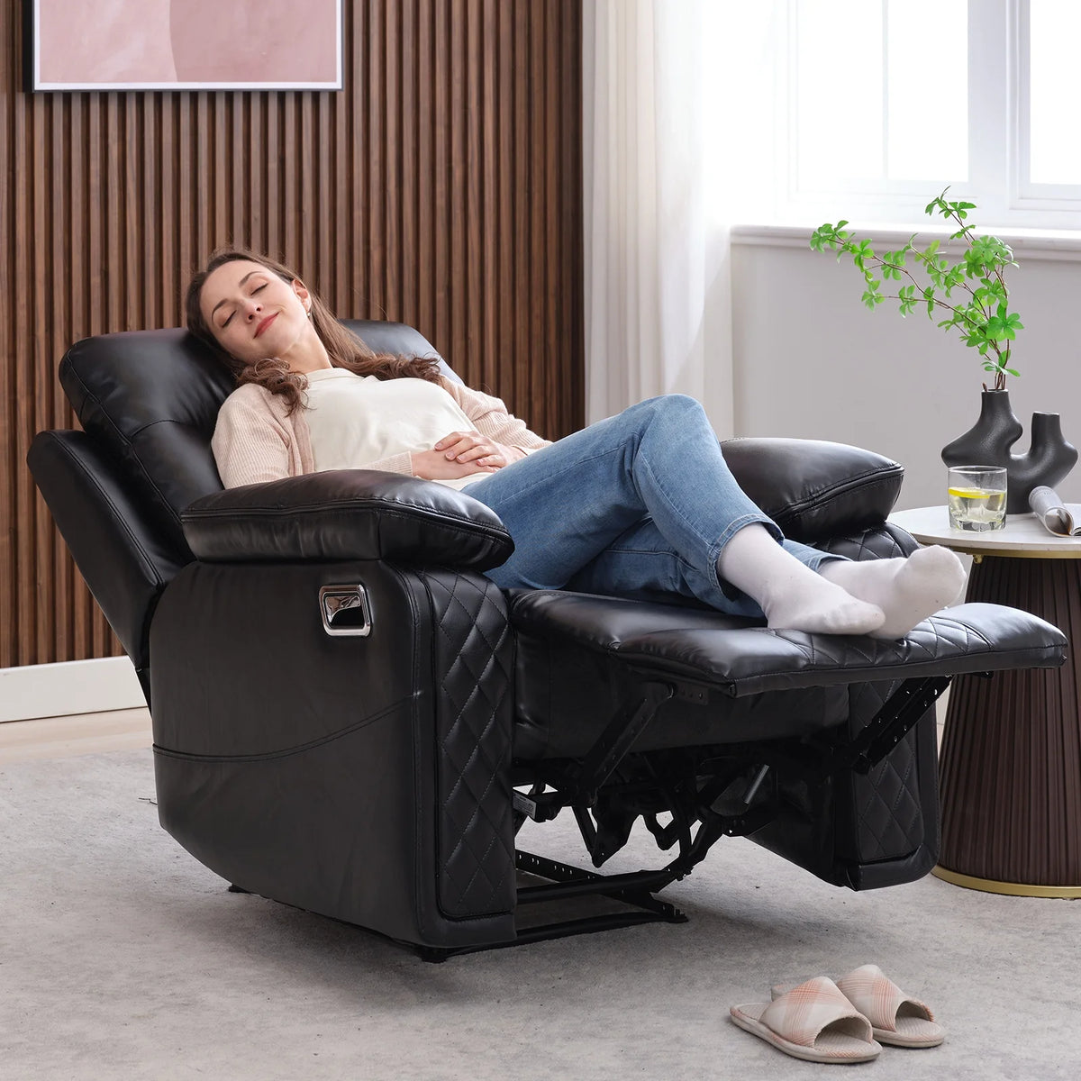 Black PU Leather Recliner Chair A8084