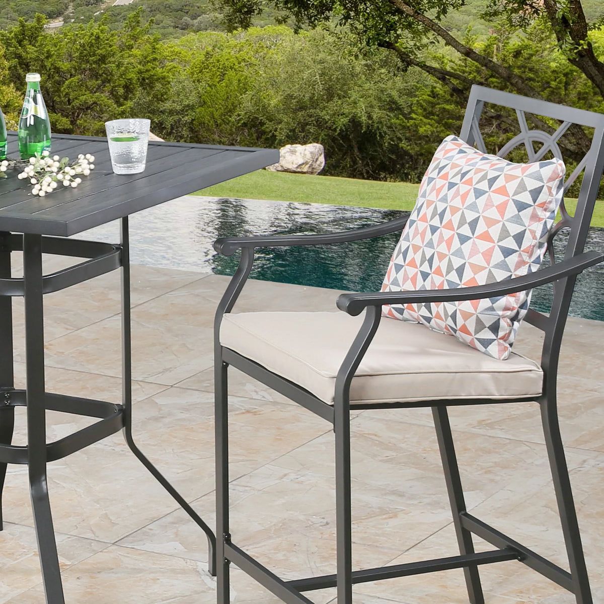 Metal Patio Counter Height Bar Stools with Beige Cushion, Set of 2 H8212