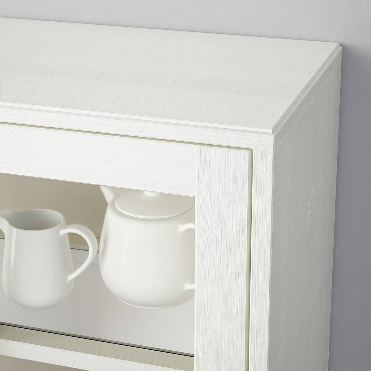 White Glass-Door Cabinet Y9323